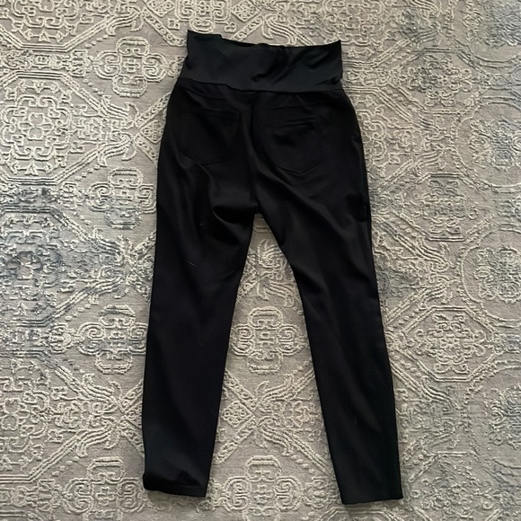 Liverpool The Legging Washed Black Maternity Pants Size 12/31 - Picture 2 of 2